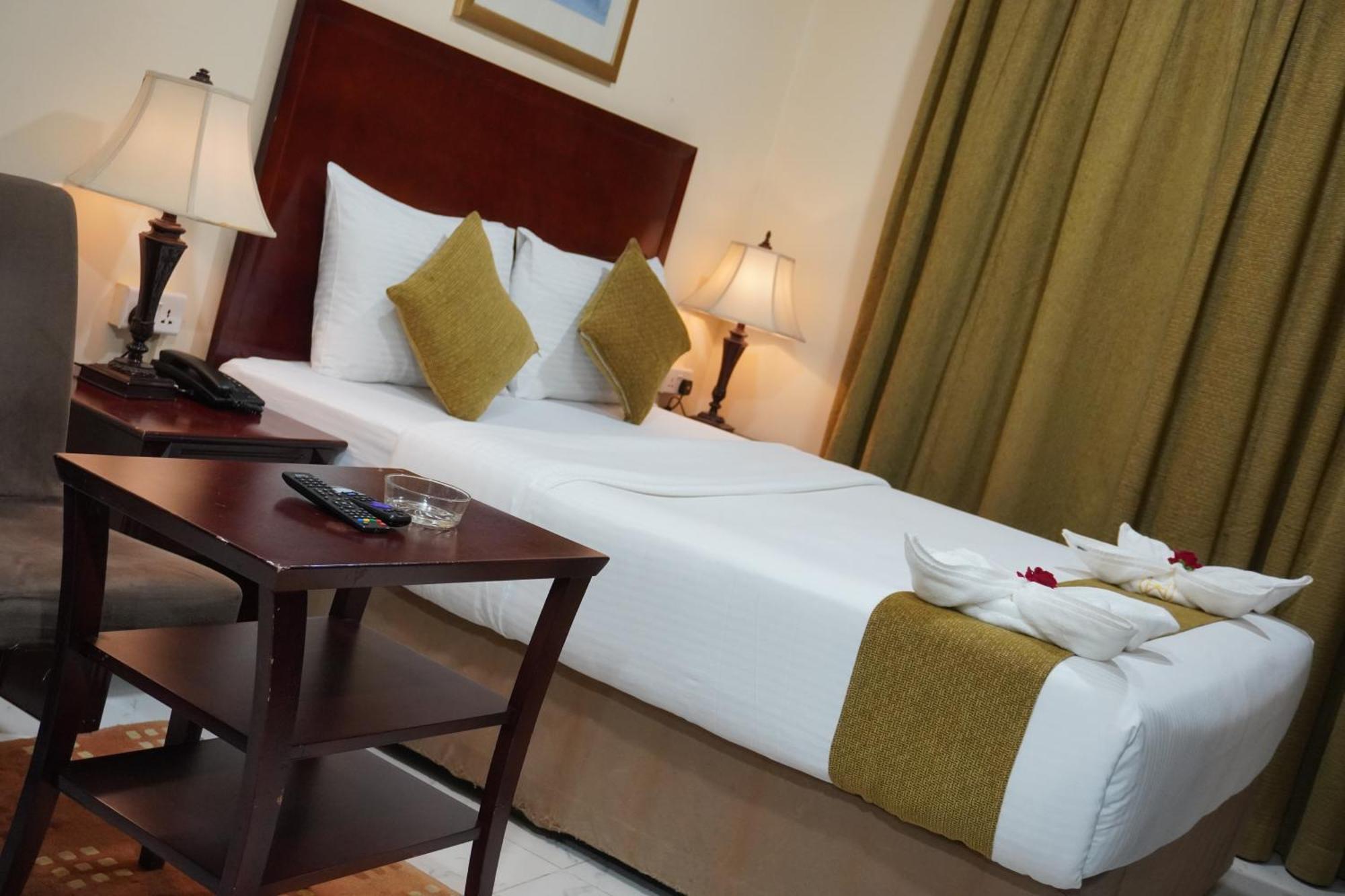 Onyx Hotel Apartments - Maha Hospitality Group 아지만 외부 사진