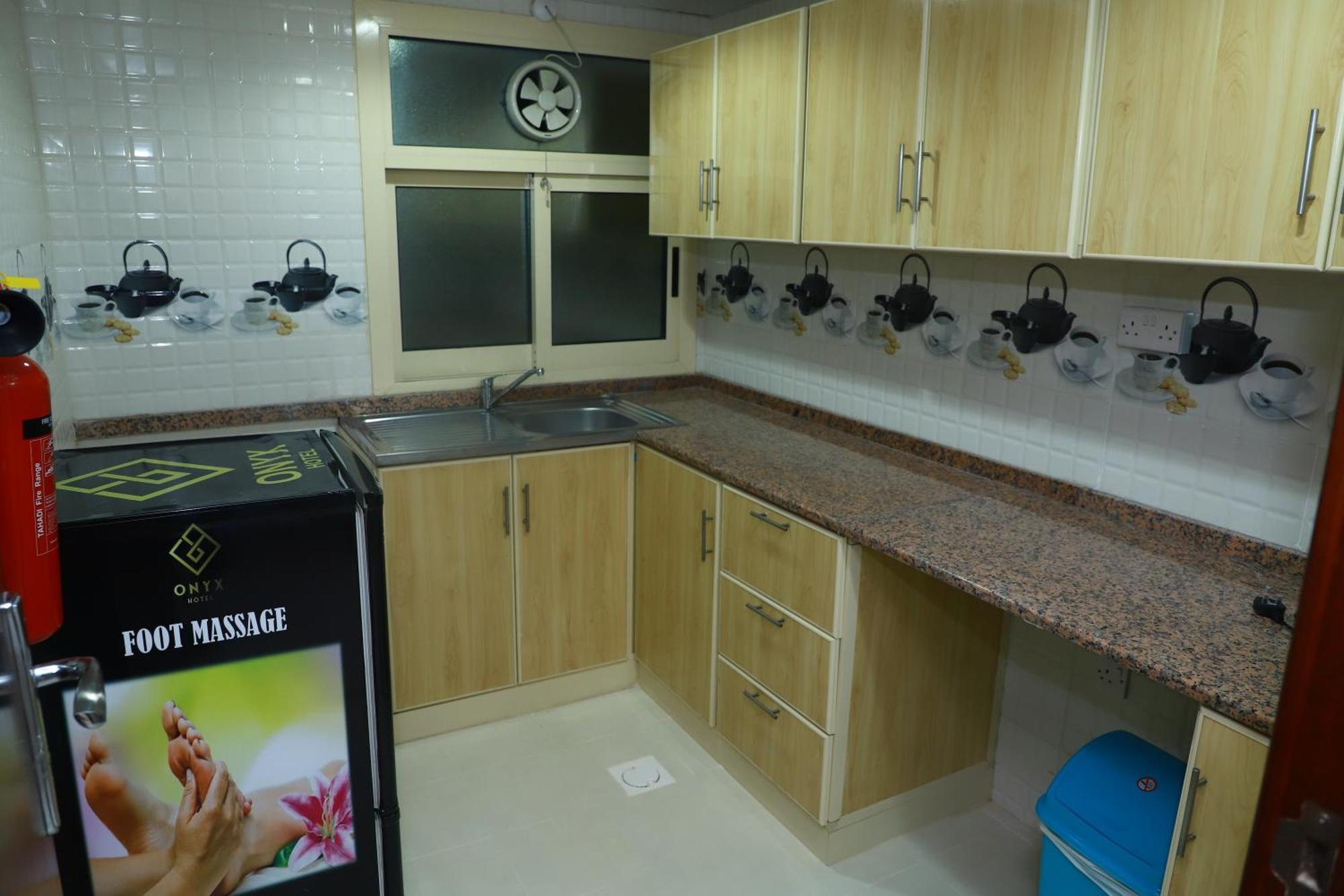 Onyx Hotel Apartments - Maha Hospitality Group 아지만 외부 사진